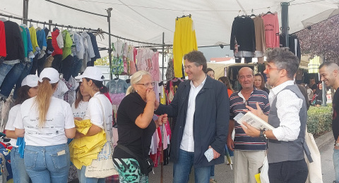 “Clean Market, Shopping with Taste!” arrived at the Valongo Market. Let's make the Fair a cleaner space!